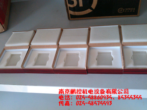 生產(chǎn)銷售標(biāo)準(zhǔn)多刻線玻璃樣塊[0.08um、0.4um、0.8um、1.6um、3.2um]